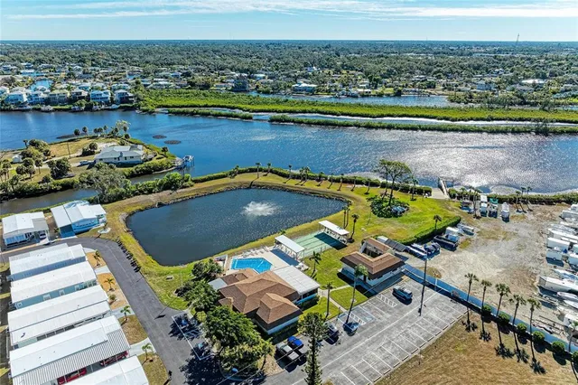 $205,000 | 52 Blackbeard Lane, Nokomis, FL 34275