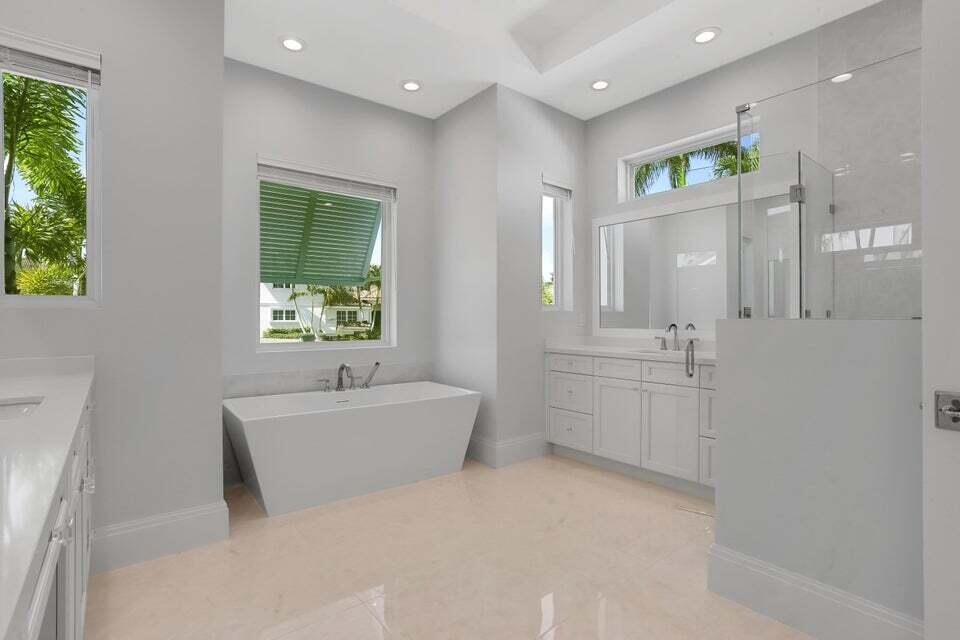 499 Northeast 6th Street Boca Raton, FL 33432 - Photo 13 of 37 13