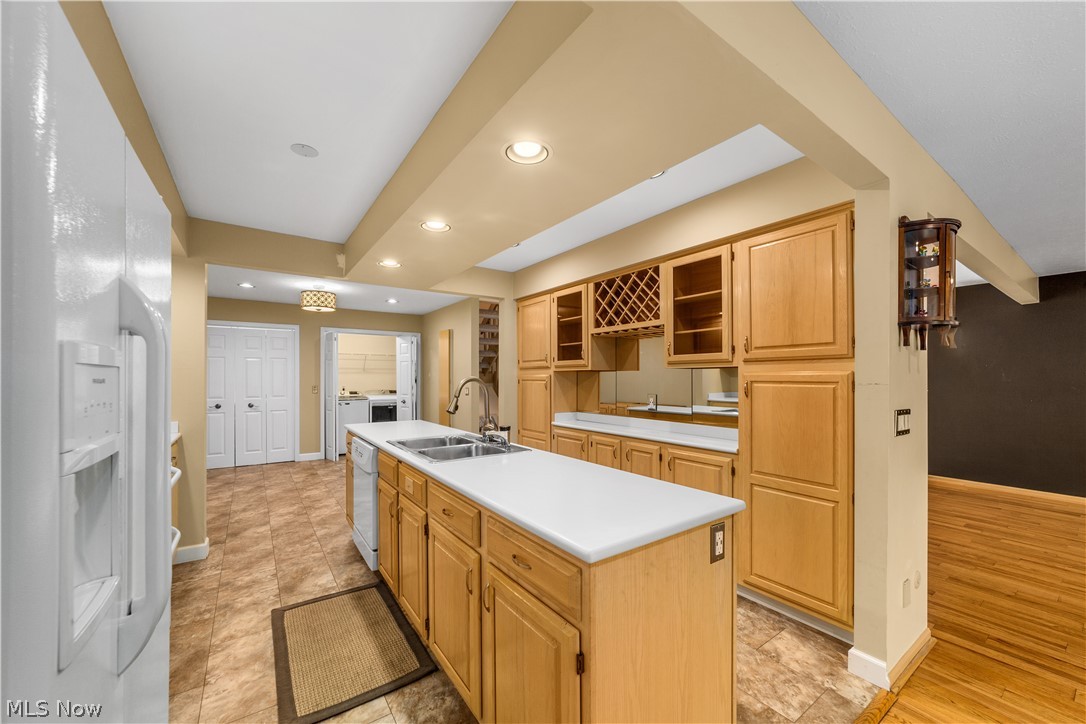 5761 Som Center Road, Unit 11 Solon, OH 44139 - Photo 8 of 35 Gallery Image 8