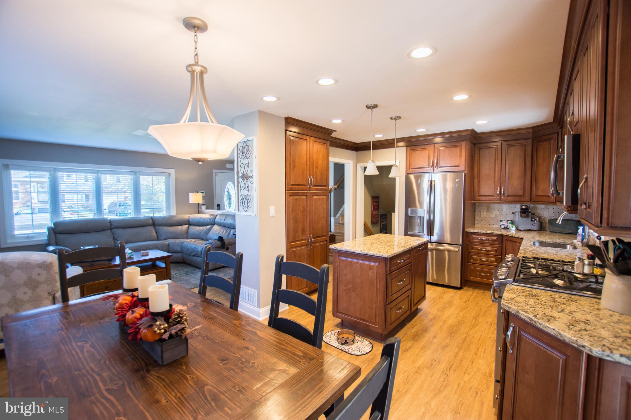 6319 Craigmont Road Catonsville, MD 21228 - Photo 3 of 25