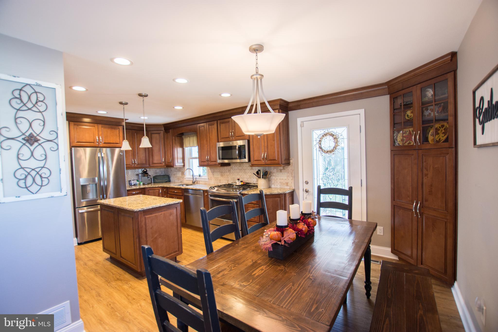 6319 Craigmont Road Catonsville, MD 21228 - Photo 7 of 25