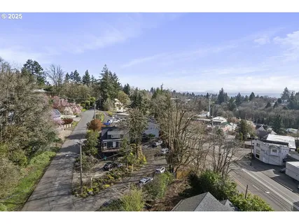 $799,000 | 7820 Southwest 17th Drive, Portland, OR 97219