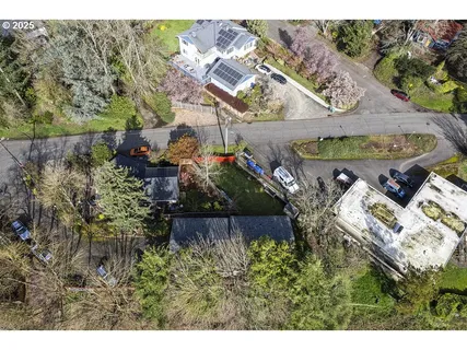 $799,000 | 7820 Southwest 17th Drive, Portland, OR 97219