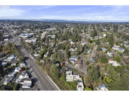 $799,000 | 7820 Southwest 17th Drive, Portland, OR 97219