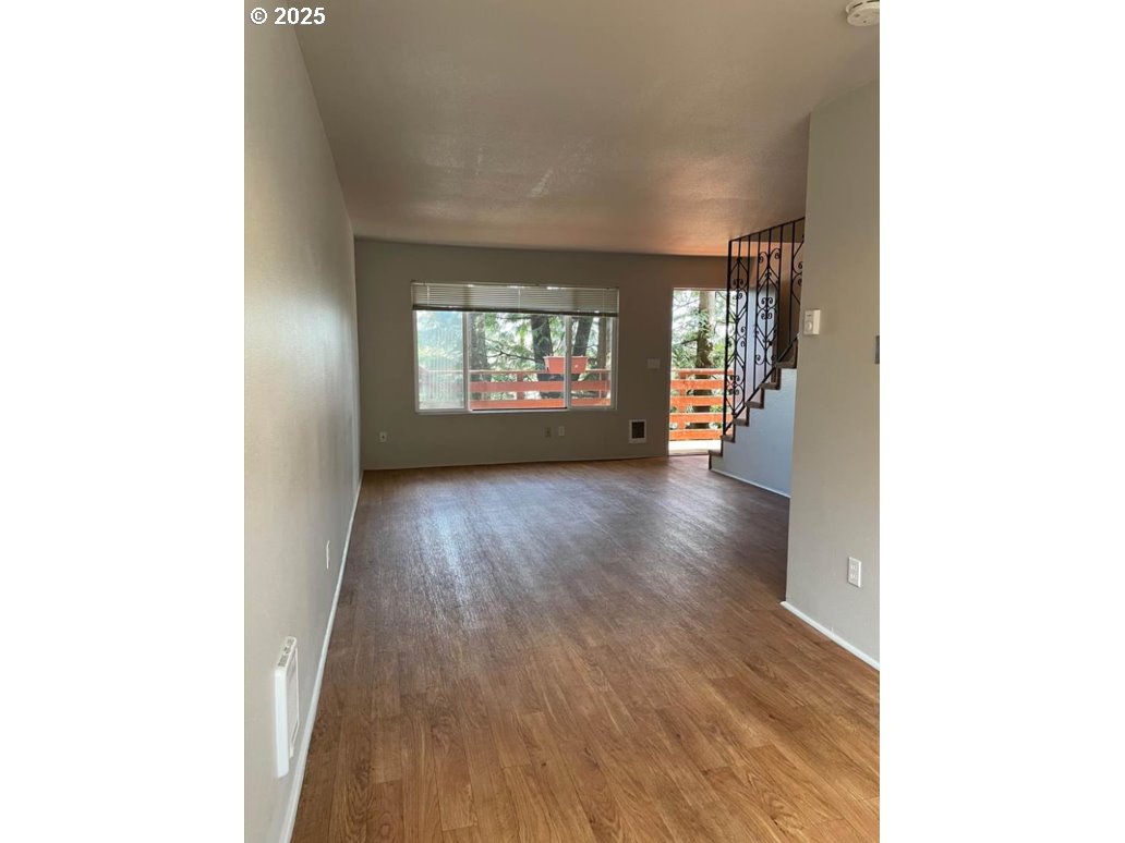 7820 Southwest 17th Drive Portland, OR 97219 - Photo 24 of 38