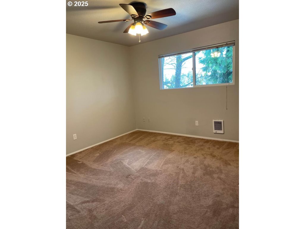 7820 Southwest 17th Drive Portland, OR 97219 - Photo 35 of 38