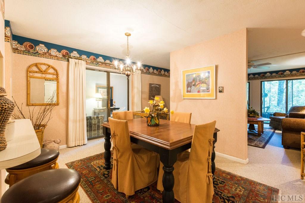 435 Overlook Road, Unit 1B Sapphire, NC 28774 - Photo 9 of 42 Gallery Image 9