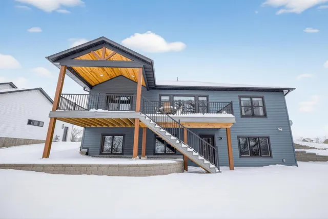 $650,000 | 928 Overlook Drive, Preston, MN 55965