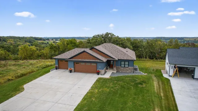 $650,000 | 928 Overlook Drive, Preston, MN 55965