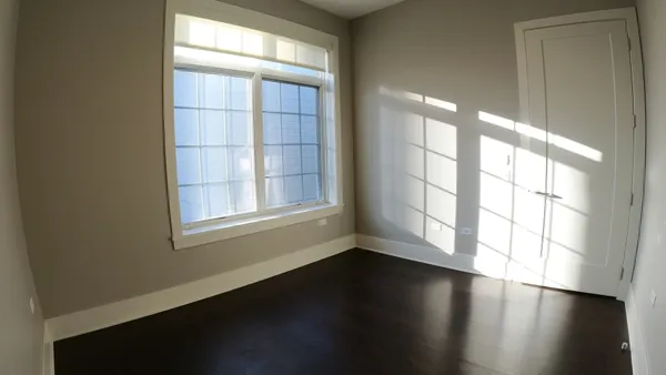 $3,650 | 2050 North Clark Street, Unit 505, Chicago, IL 60614