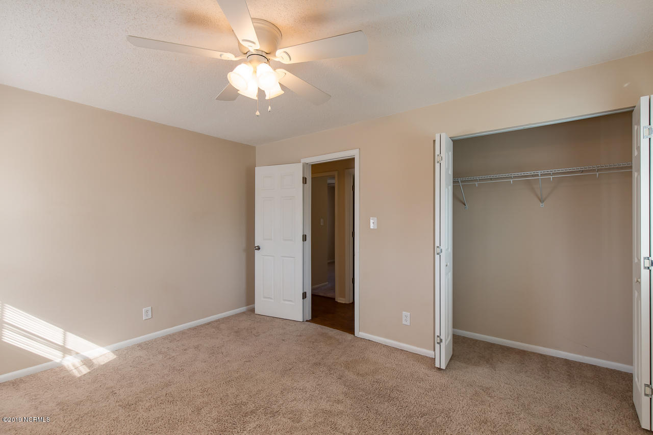 302 Sheffield Road Jacksonville, NC 28546 - Photo 21 of 32 RE-21