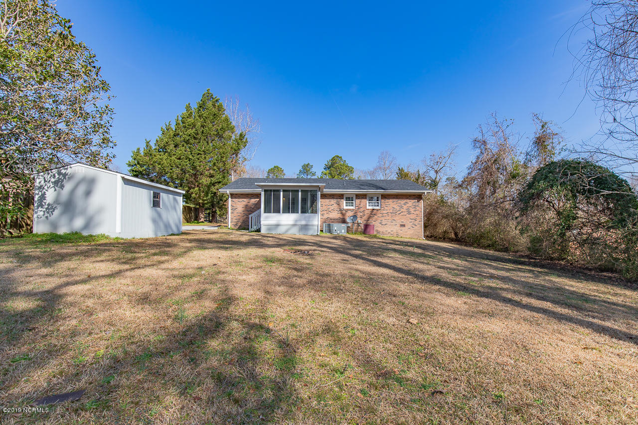 302 Sheffield Road Jacksonville, NC 28546 - Photo 30 of 32 RE-30