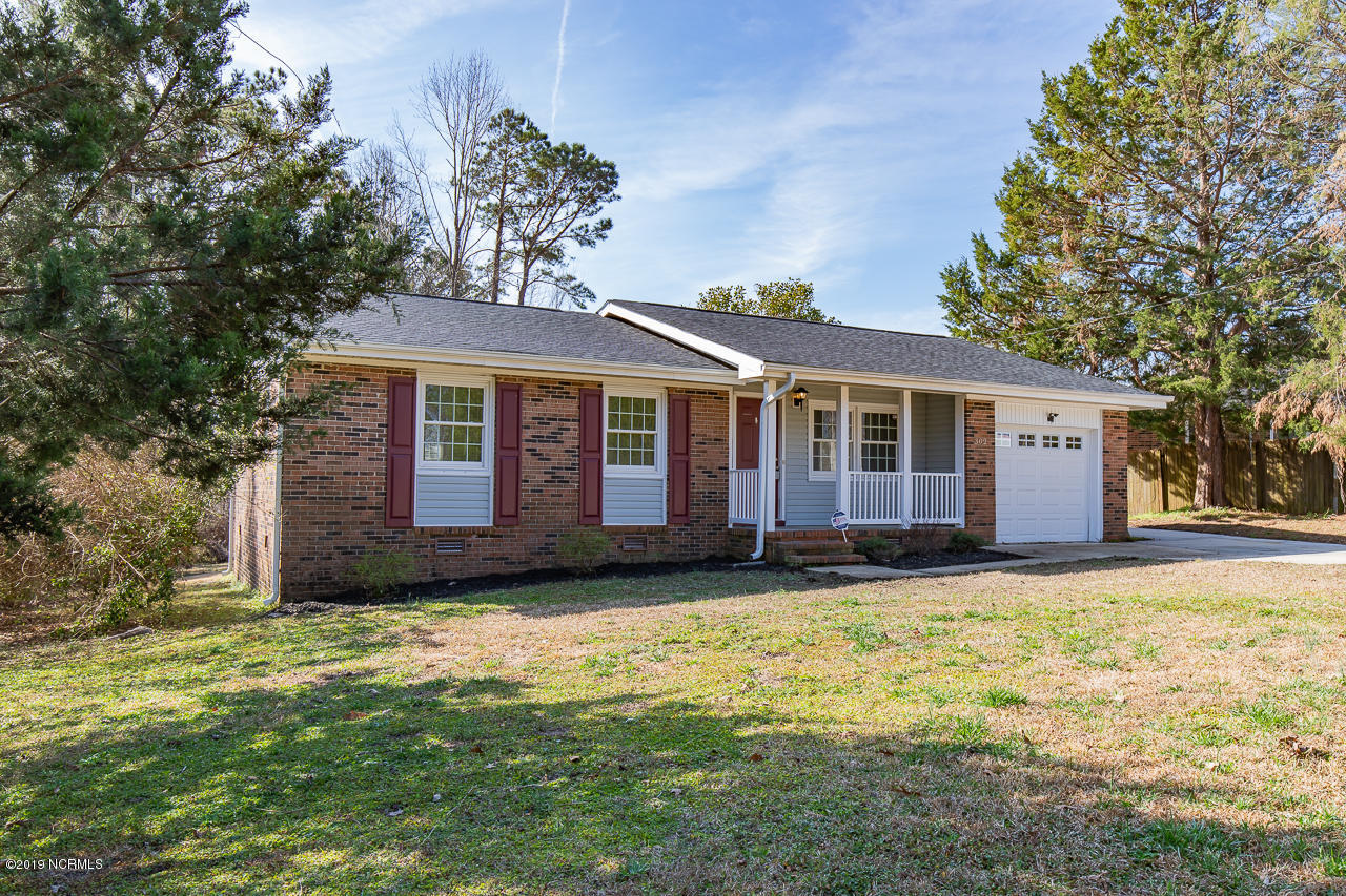 302 Sheffield Road Jacksonville, NC 28546 - Photo 3 of 32 RE-3