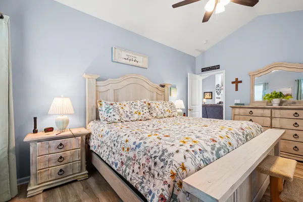 $270,000 | 406 Shallow Cv Drive, Conway, SC 29527