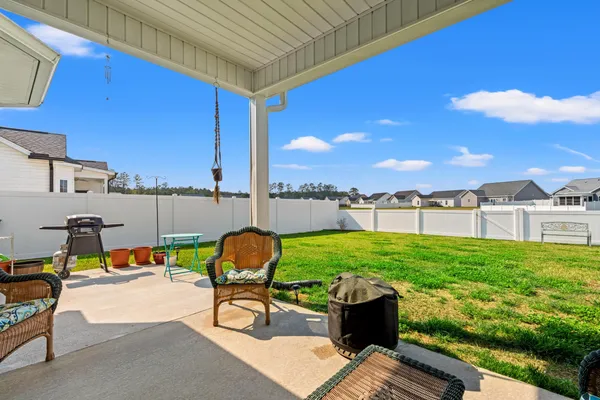 $270,000 | 406 Shallow Cv Drive, Conway, SC 29527