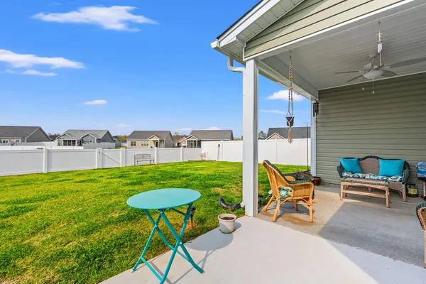 $270,000 | 406 Shallow Cv Drive, Conway, SC 29527