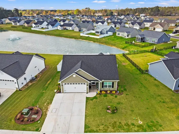 $270,000 | 406 Shallow Cv Drive, Conway, SC 29527