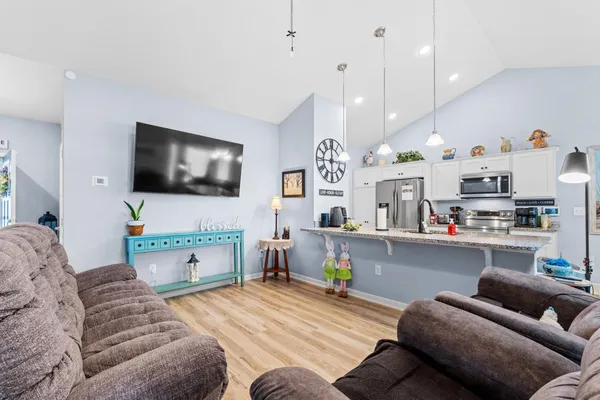 $270,000 | 406 Shallow Cv Drive, Conway, SC 29527