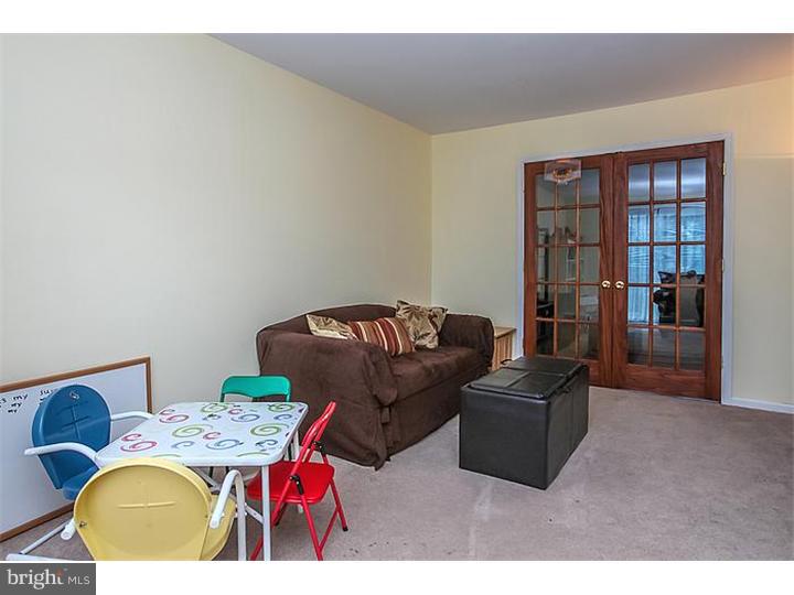 109 Gilmore Road Havertown, PA 19083 - Photo 18 of 25 Living Room