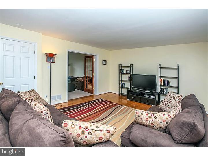 109 Gilmore Road Havertown, PA 19083 - Photo 4 of 25 Family Room