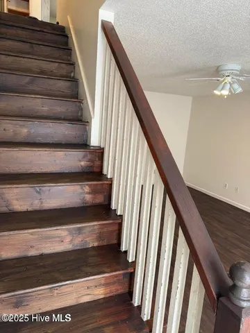 $995 | 911 Allen Road, Unit A7, Greenville, NC 27834