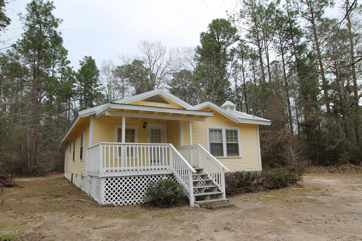179 Horn Road Lucedale, MS 39452 - Photo 2 of 40 Front exterior