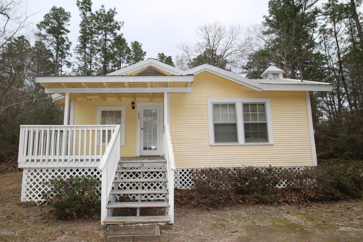 179 Horn Road Lucedale, MS 39452 - Photo 29 of 40 Front