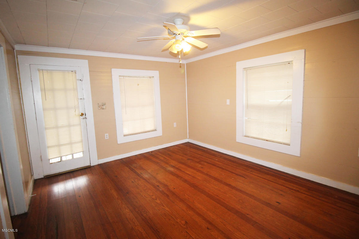 179 Horn Road Lucedale, MS 39452 - Photo 6 of 40 Living room