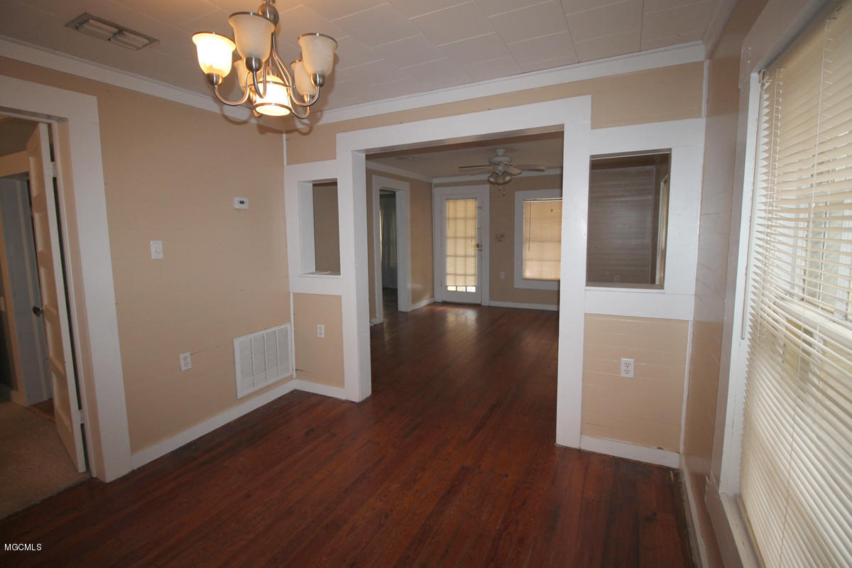 179 Horn Road Lucedale, MS 39452 - Photo 10 of 40 Dining room
