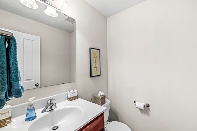 $394,500 | 1273 Balsam Fir Pass, Avon, IN 46123