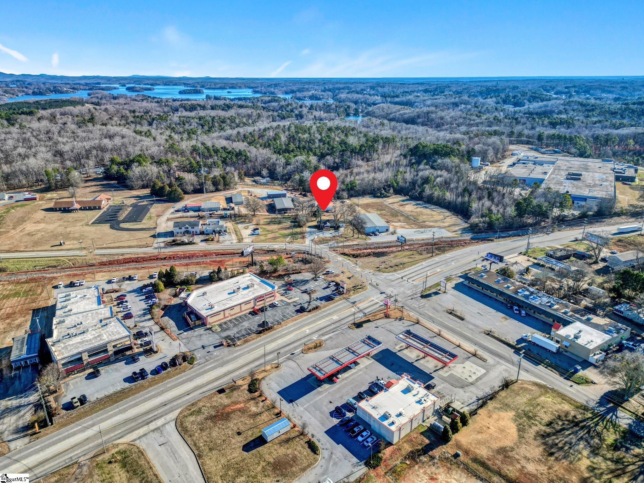 108 Keowee School Road Seneca, SC 29672 - Photo 2 of 37 Gallery Image 2