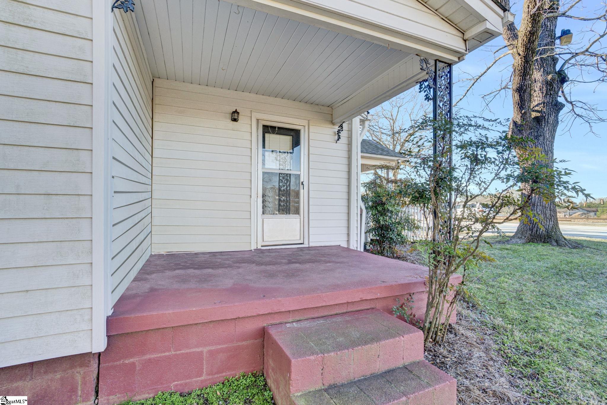 108 Keowee School Road Seneca, SC 29672 - Photo 9 of 37 Gallery Image 9