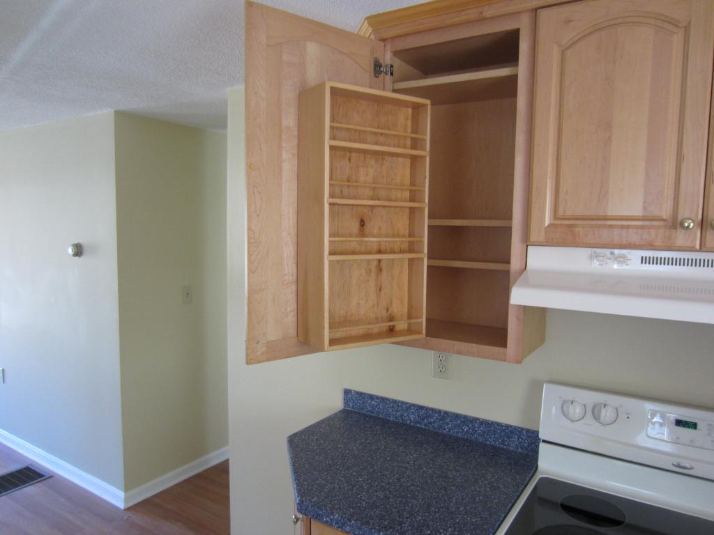 8 Redwing Road Concord, NH 03301 - Photo 12 of 17