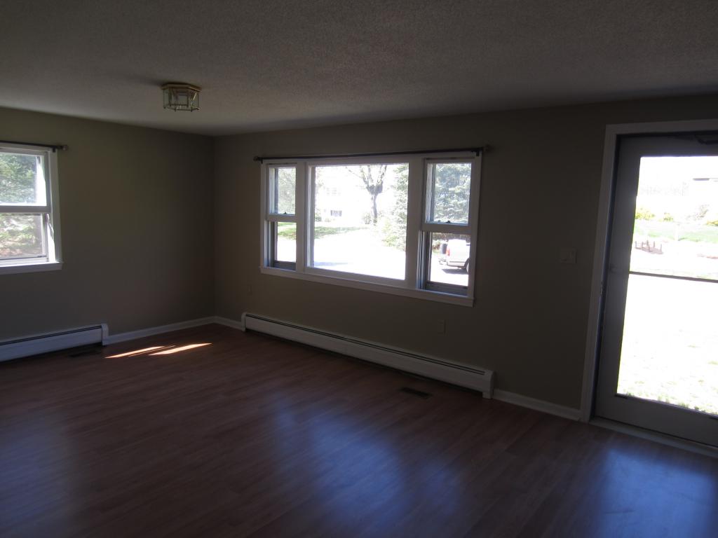 8 Redwing Road Concord, NH 03301 - Photo 5 of 17