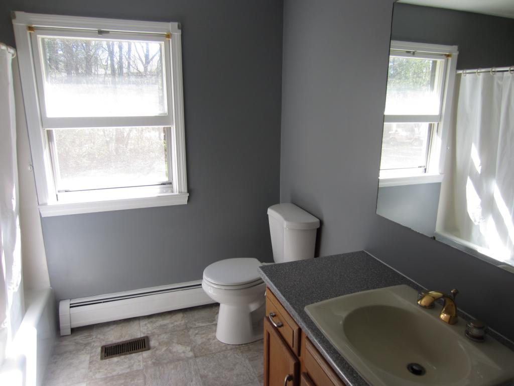 8 Redwing Road Concord, NH 03301 - Photo 7 of 17