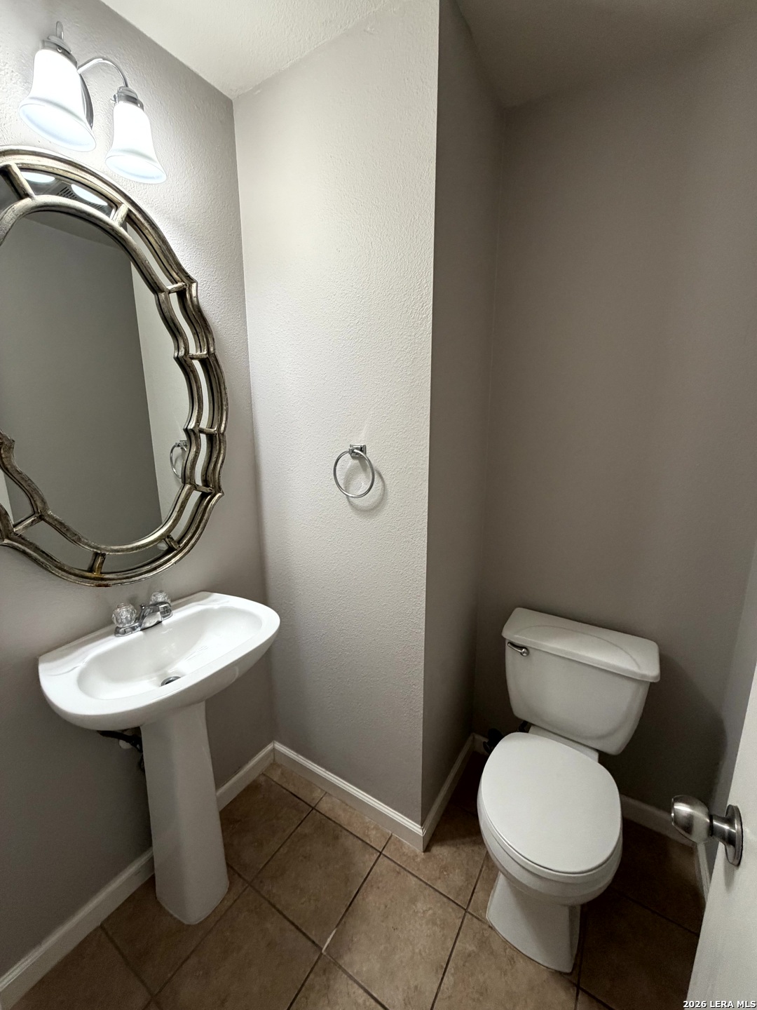 11135 Rindle Ranch San Antonio, TX 78249 - Photo 13 of 26 Gallery Image 13