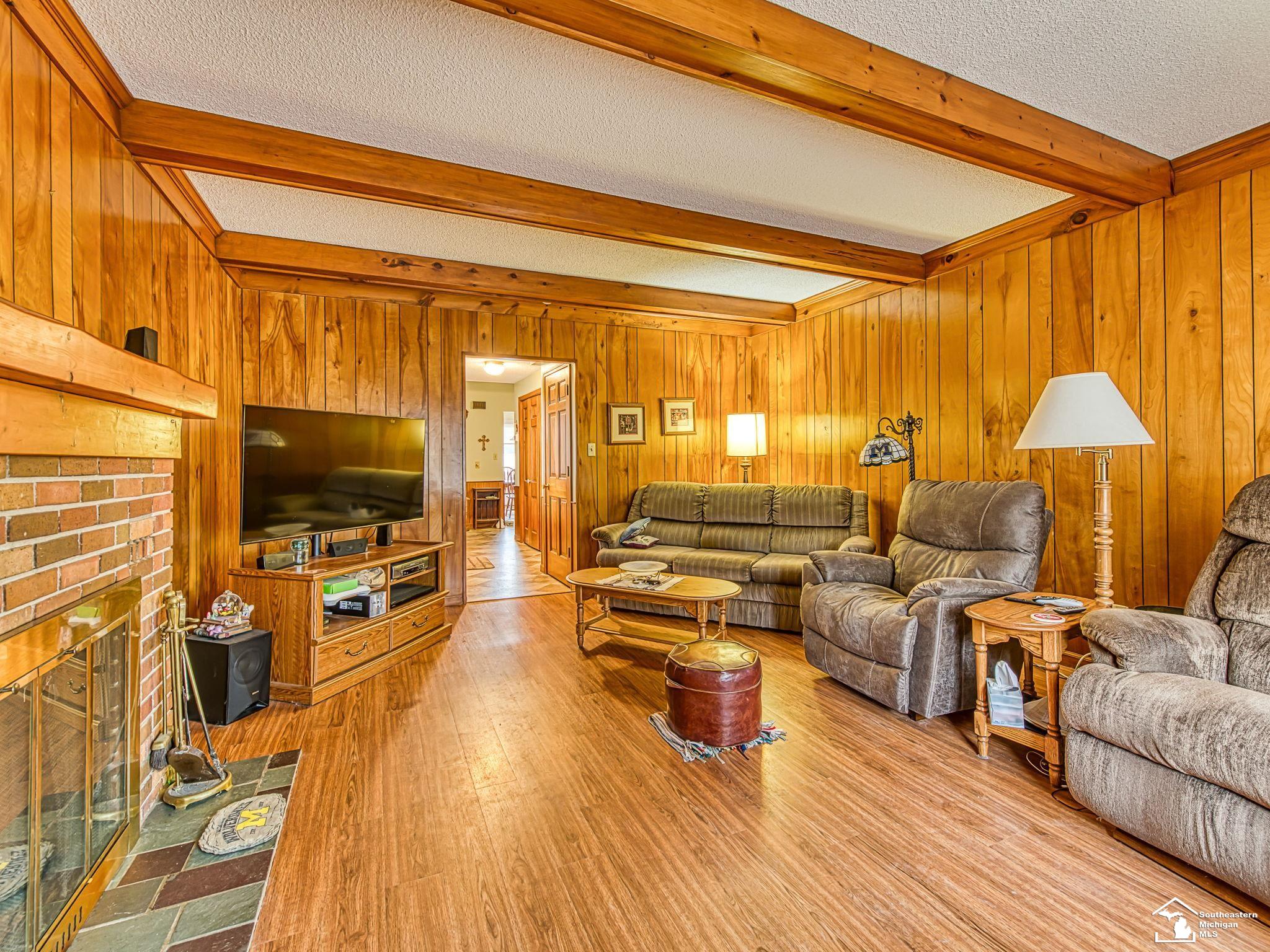 6768 Shull Road Tecumseh, MI 49286 - Photo 13 of 47 50200134-83e98dea-6e7a-49d7-800b-9d5b11fd5150.JPG