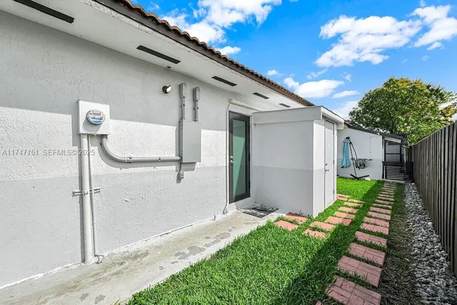 $899,000 | 1311 Southwest 139th Court, Miami, FL 33184