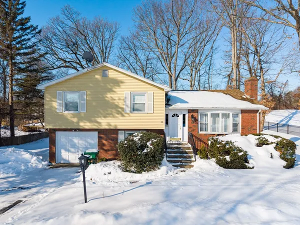 $432,500 | 88 Basil Road, Chicopee, MA 01020