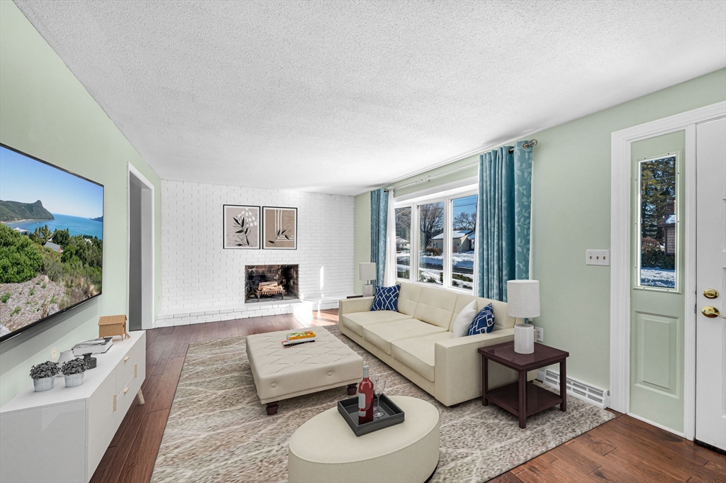 88 Basil Road Chicopee, MA 01020 - Photo 2 of 29