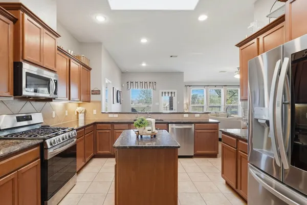 $325,000 | 8906 Jordi Drive, Tomball, TX 77375