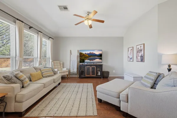 $325,000 | 8906 Jordi Drive, Tomball, TX 77375