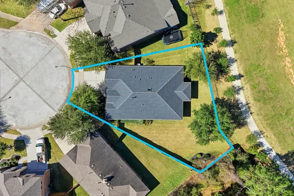 $325,000 | 8906 Jordi Drive, Tomball, TX 77375