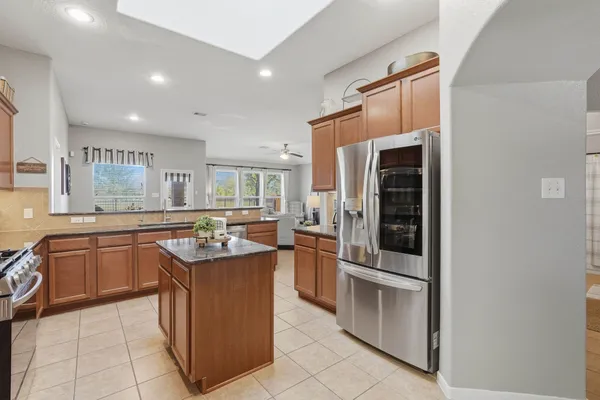 $325,000 | 8906 Jordi Drive, Tomball, TX 77375