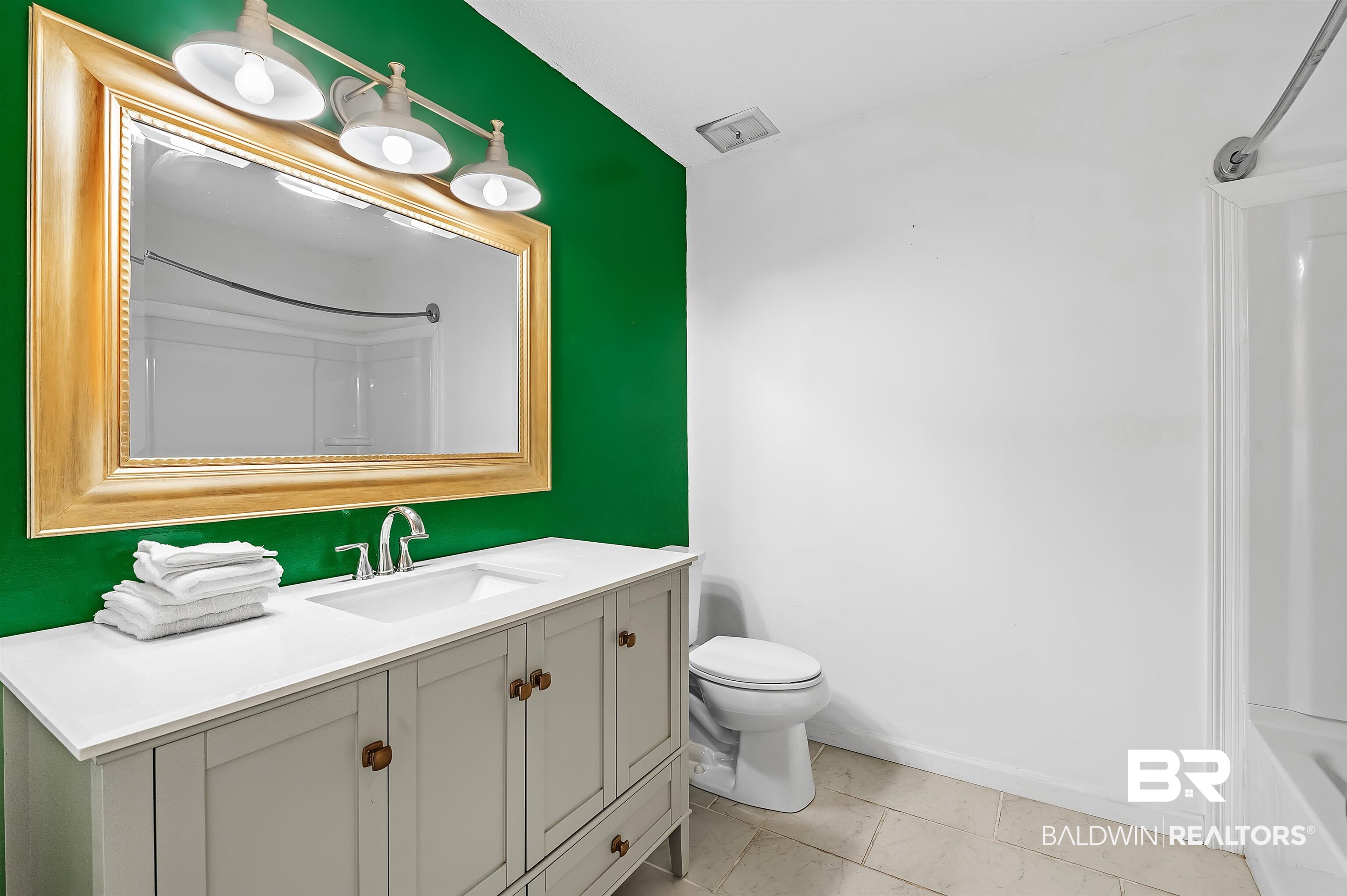 103 Margaret Street Mobile, AL 36607 - Photo 44 of 49 Hall Bath