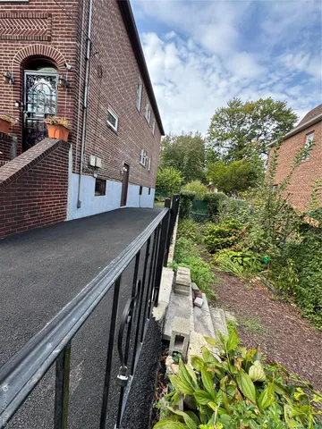 a view of outdoor seating space