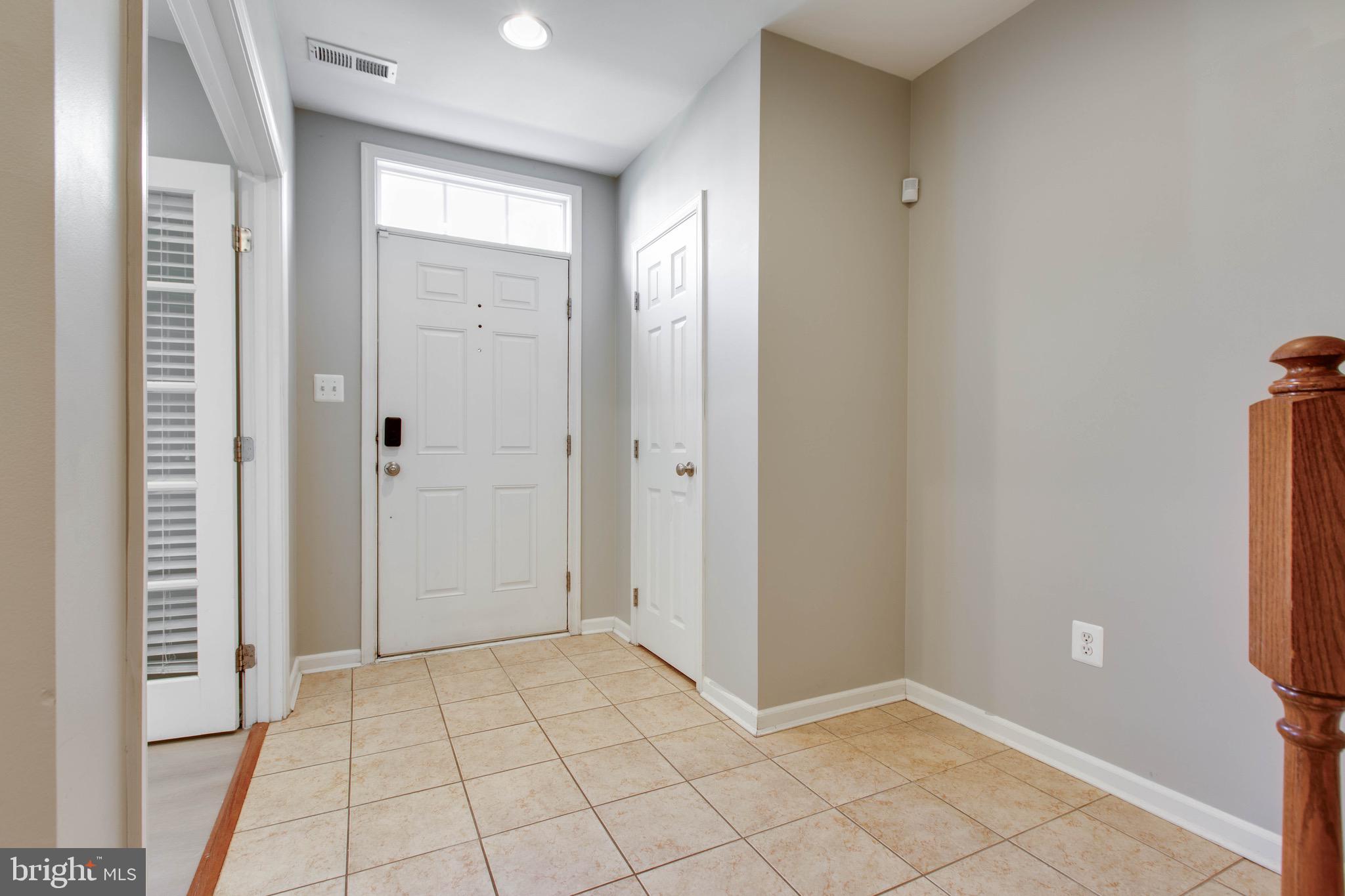 1739 Theale Way Hanover, MD 21076 - Photo 6 of 60