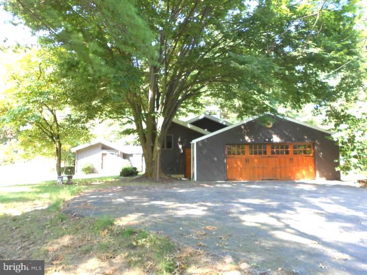 480 Reeds Road Downingtown, PA 19335 - Photo 3 of 25 Gallery Image 3