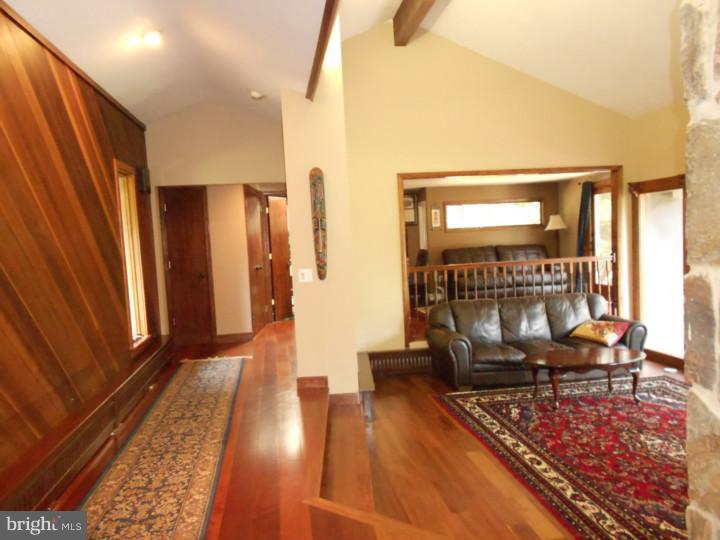 480 Reeds Road Downingtown, PA 19335 - Photo 6 of 25 Gallery Image 6