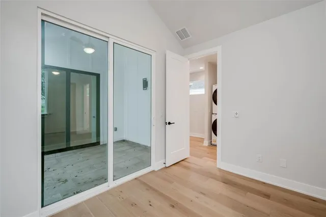 $3,850 | 1406 East 2nd Street, Unit 2, Austin, TX 78702